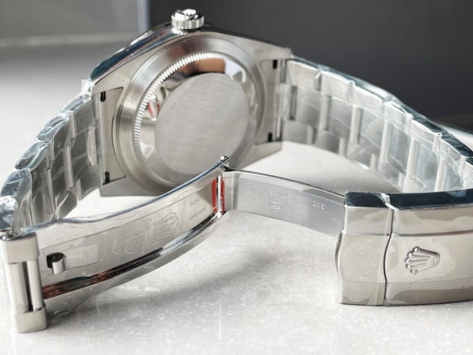 Noob FACTORY 1:1 Sky-Dweller 326934 SS Best Edition Black Dial A23J