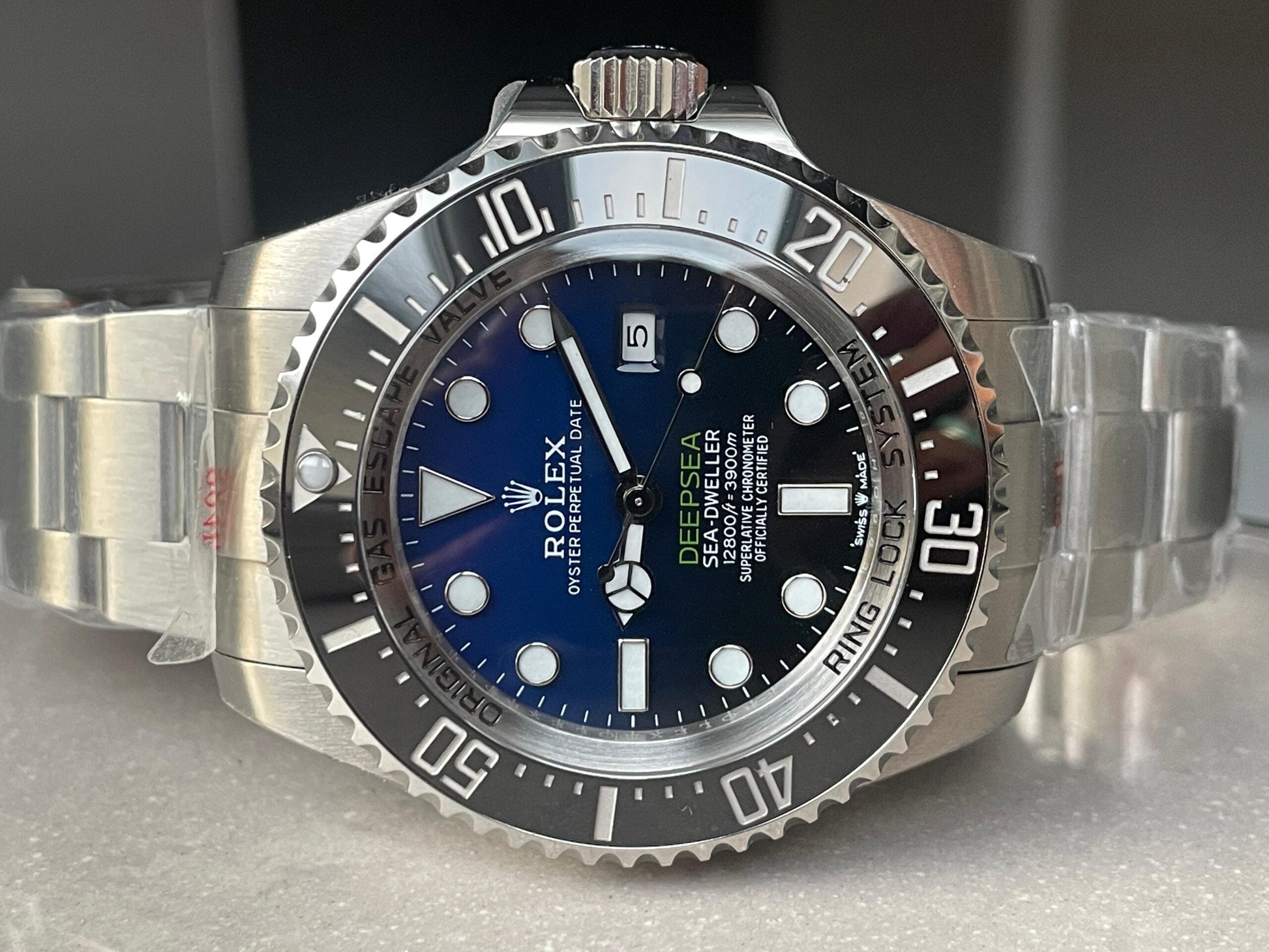 Sea-Dweller Deepsea 136660 904L SS Blue Dial V9F VR3235