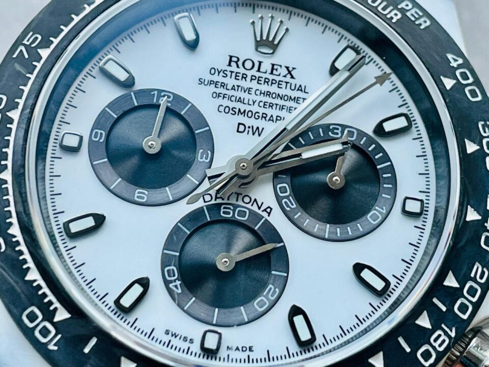 Noob Factory 1:1 Daytona DIW PANDA White Carbon Case and Bezel Best Edition White/Black Dial SA4130 V2