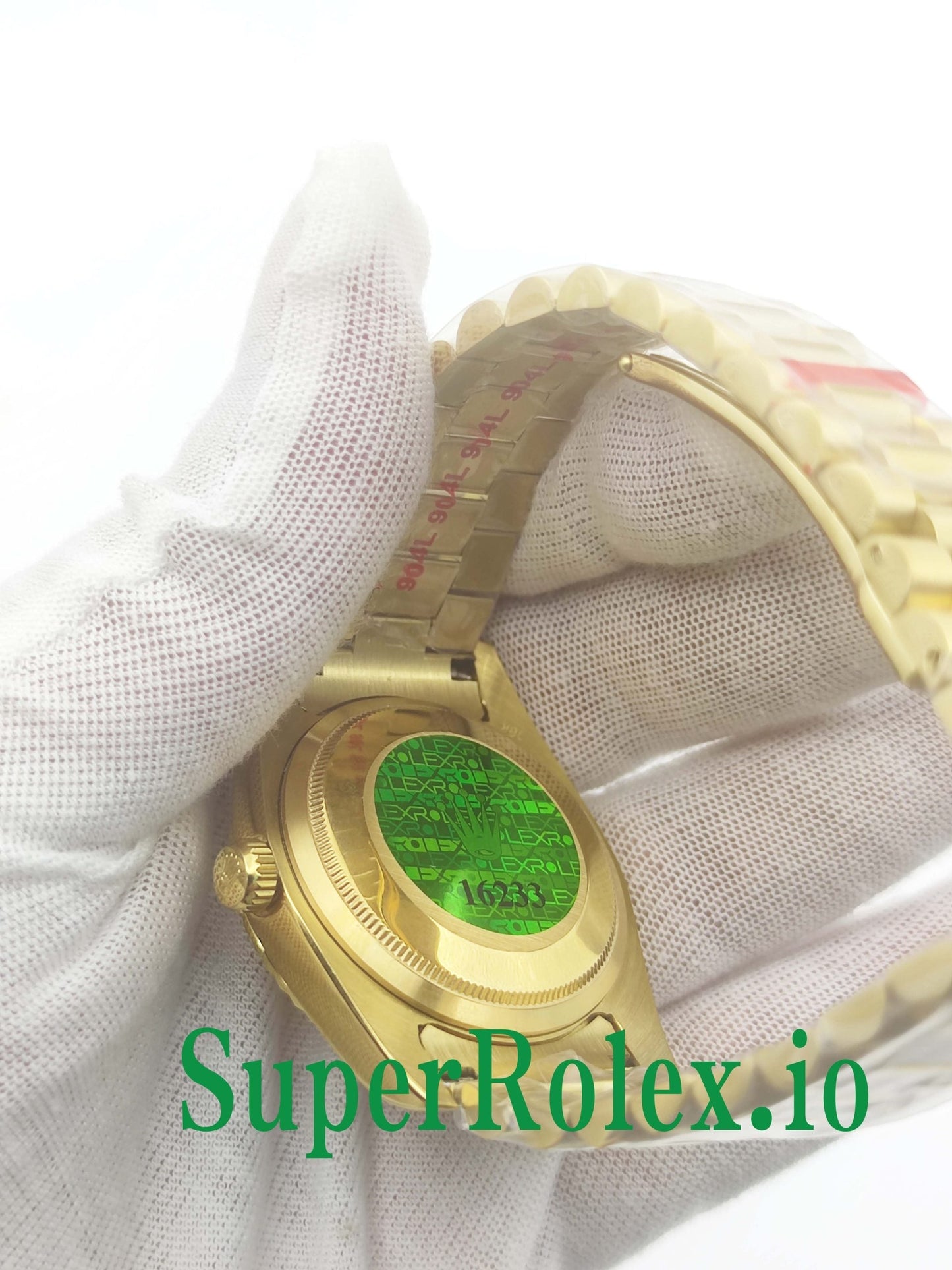 Day-Date 36MM Yellow Gold Silver Diamond Dial Ref.118238