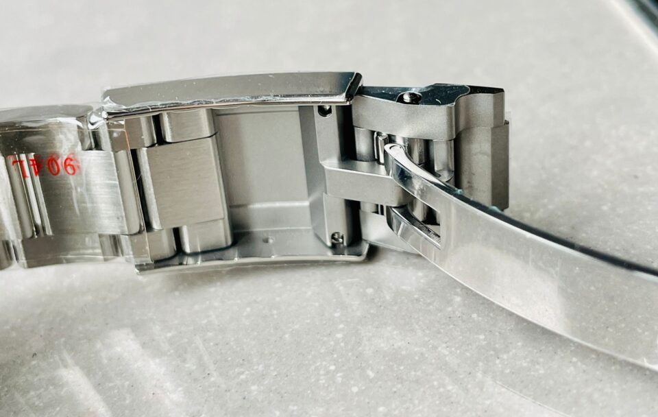 Daytona 116500 DAYTONA 1:1 Best Edition CF 904L SS Case and Bracelet White Dial Silver bezel SA4130