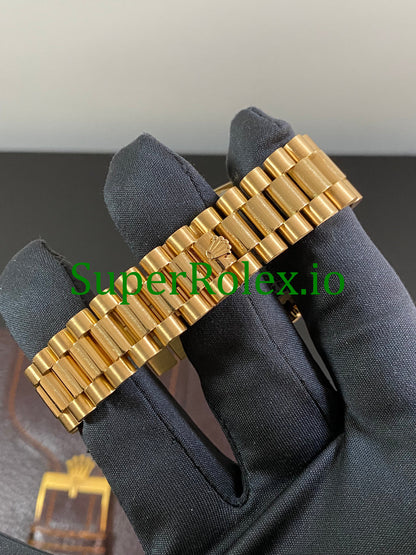 Dial Day-Date 36MM Yellow Gold Diamond Ref.18238