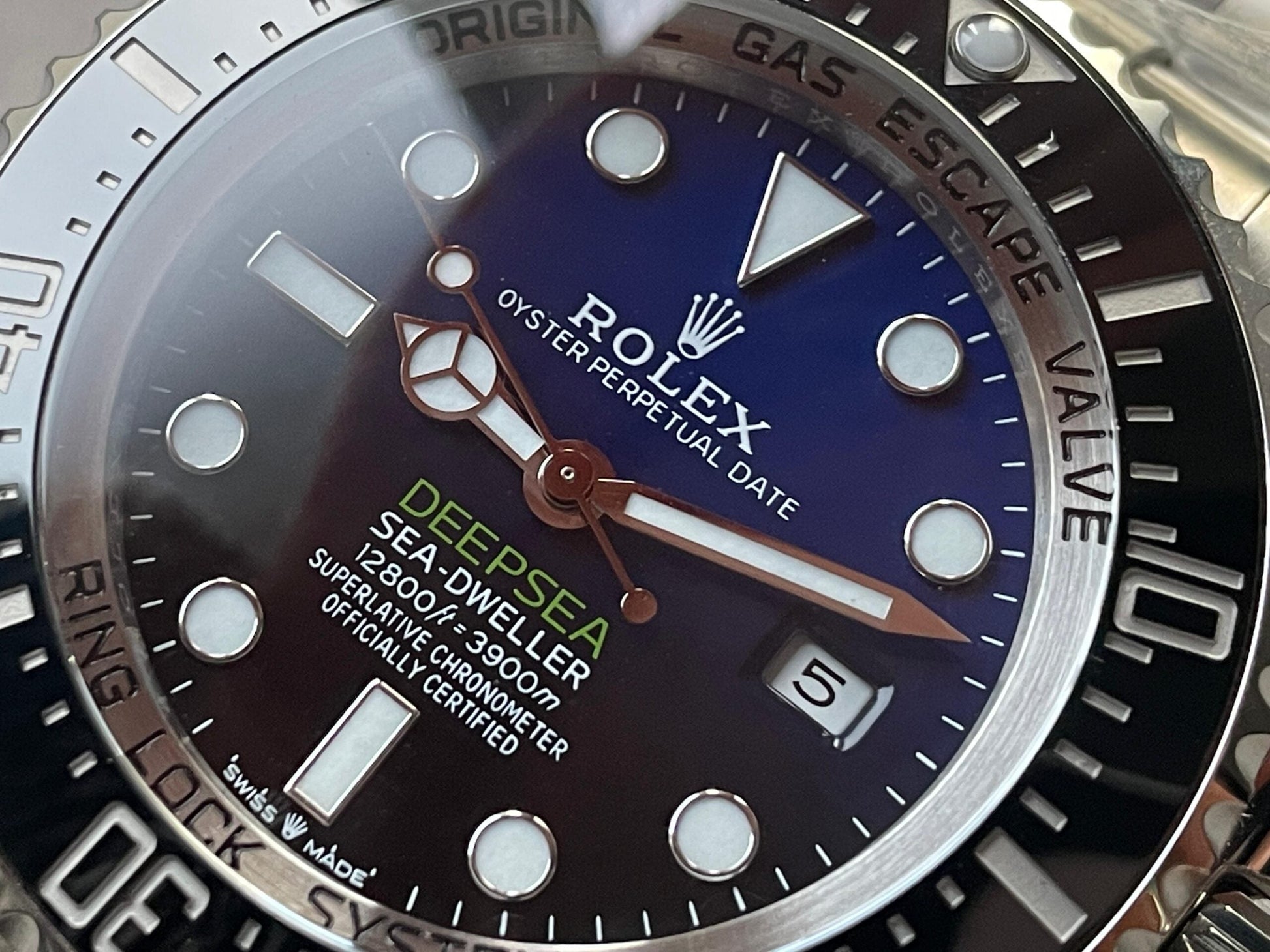 Sea-Dweller Deepsea 136660 904L SS Blue Dial V9F VR3235