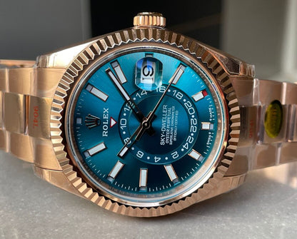 Noob FACTORY 1:1 Sky-Dweller 326935 RG/SS Turquosi Dial