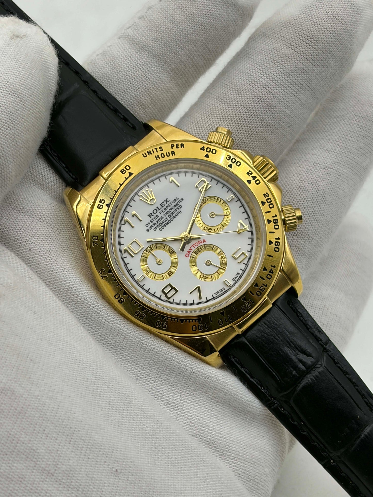 Daytona Yellow Gold White Arabic Dial Cosmograph Ref.16518