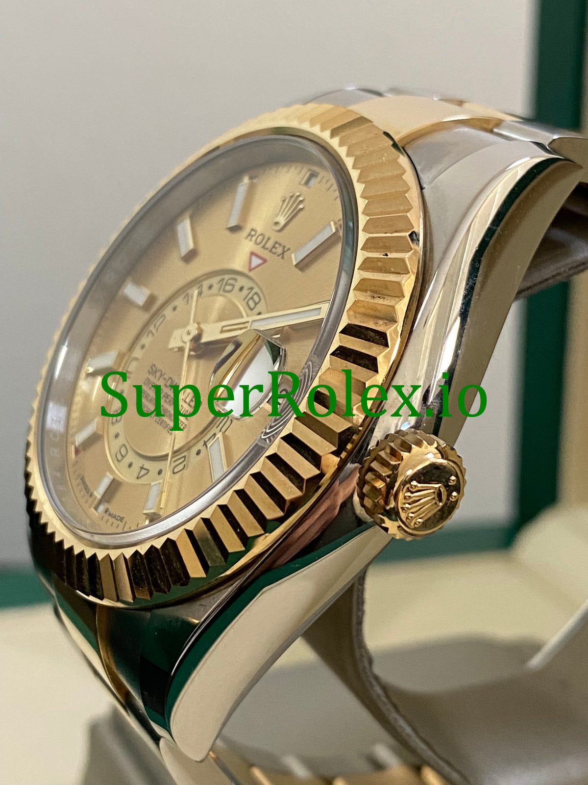 Sky-Dweller 42mm Yellow Rolesor Ref.336933