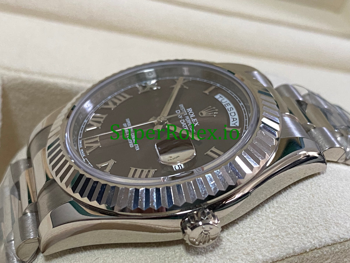 Day-Date II 40MM White Gold Ref.218239 - hocolate Roman Dial