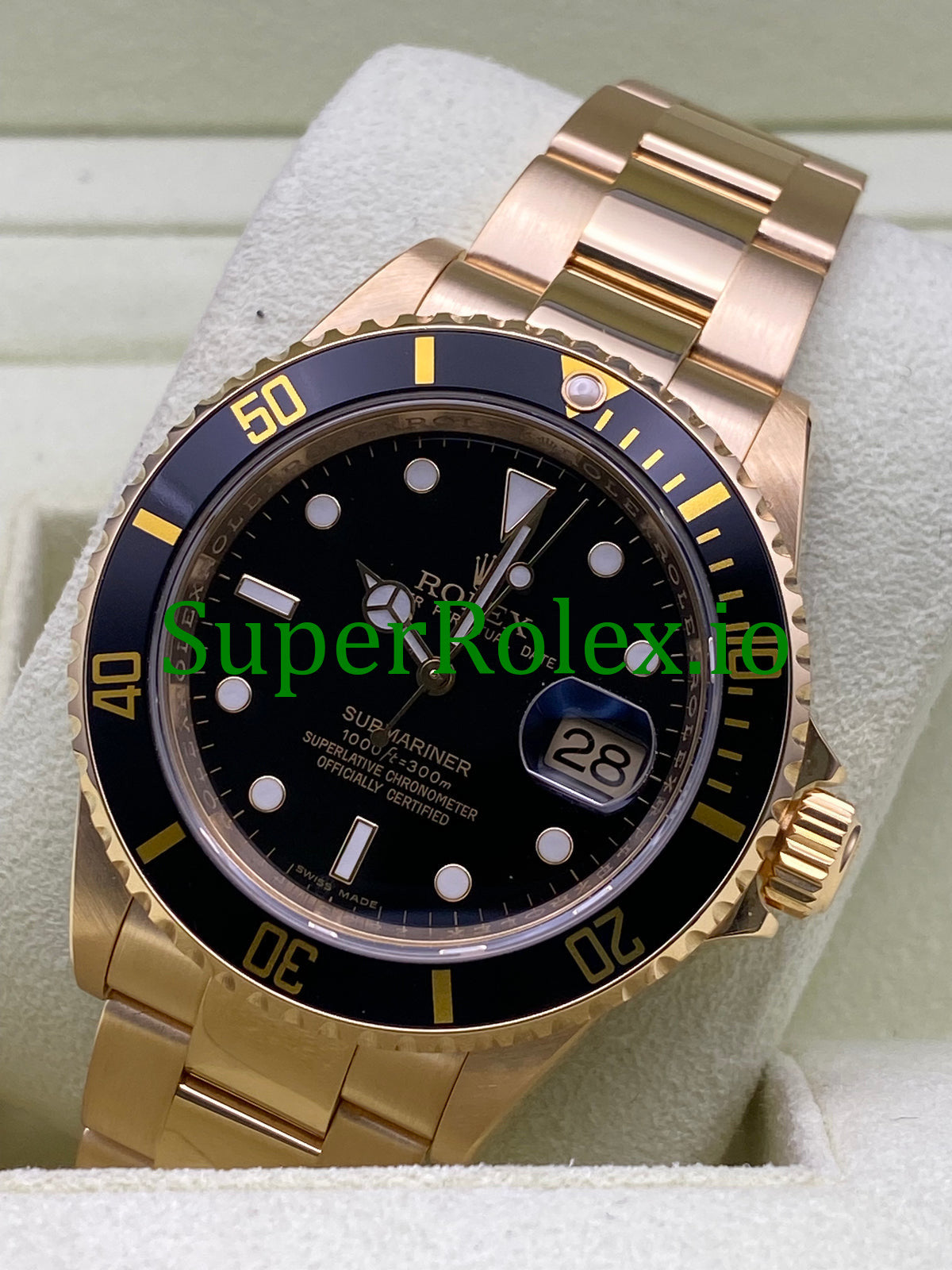 Submariner Date 40MM Yellow Gold - Ref.16618LN