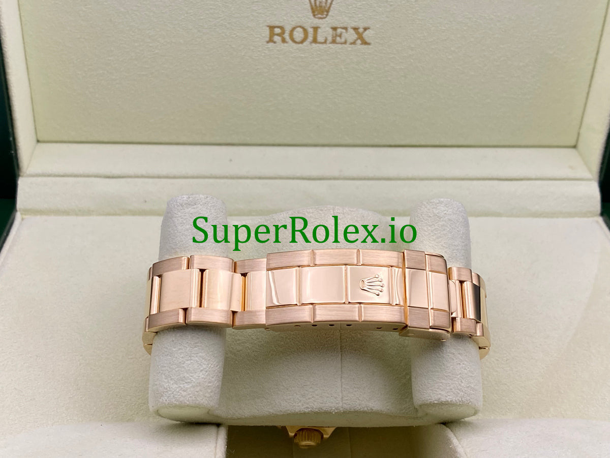 Submariner Date 40MM Yellow Gold - Ref.16618LN
