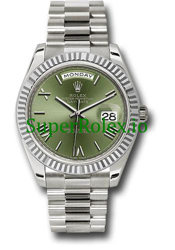 Day-Date 40MM Ref.228239 - Olive Green Bevelled Roman Dial