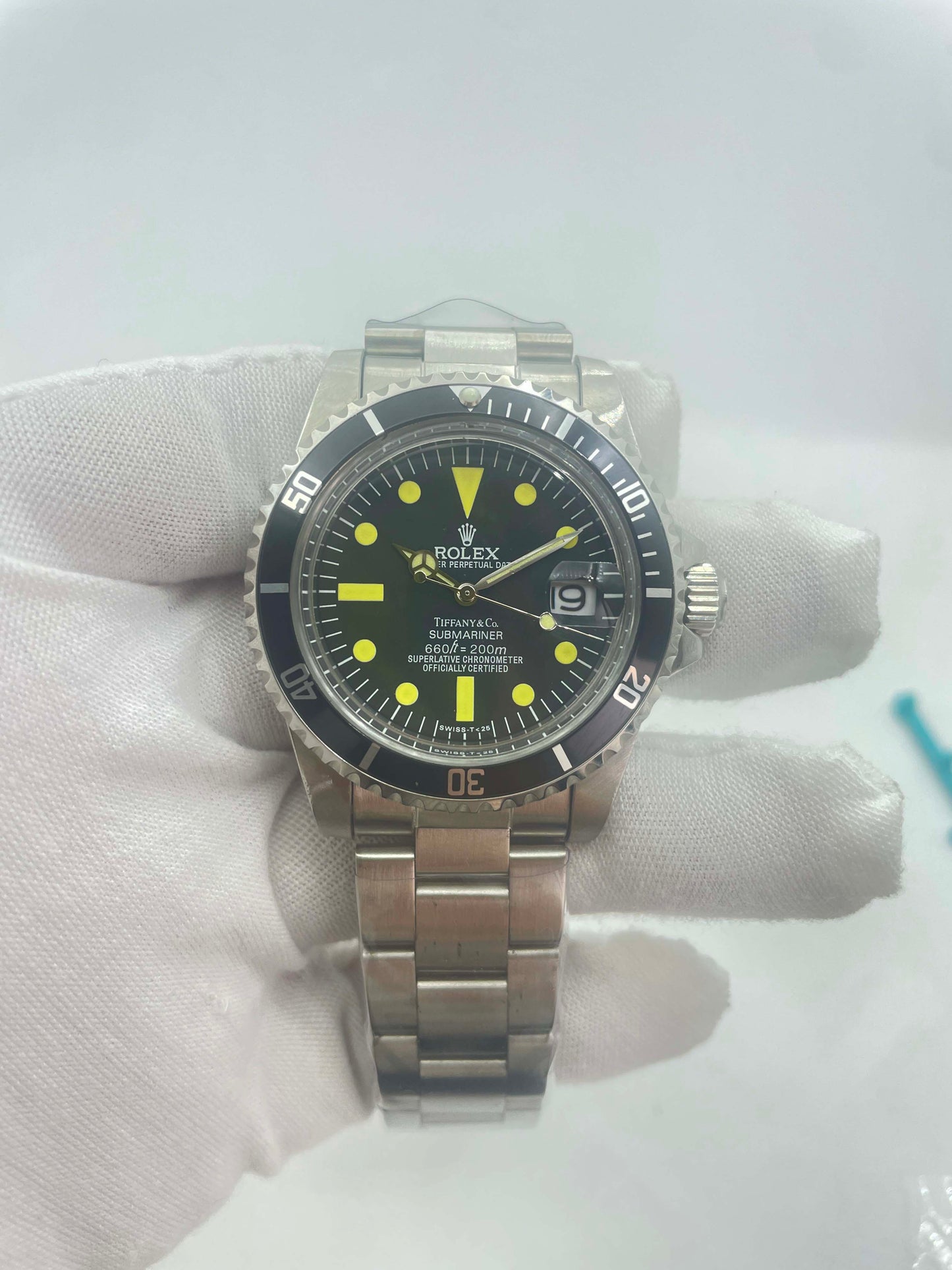 Vintage Submariner Date Tiffany & Co 16610A30B9315 Black dial with SS bracelet