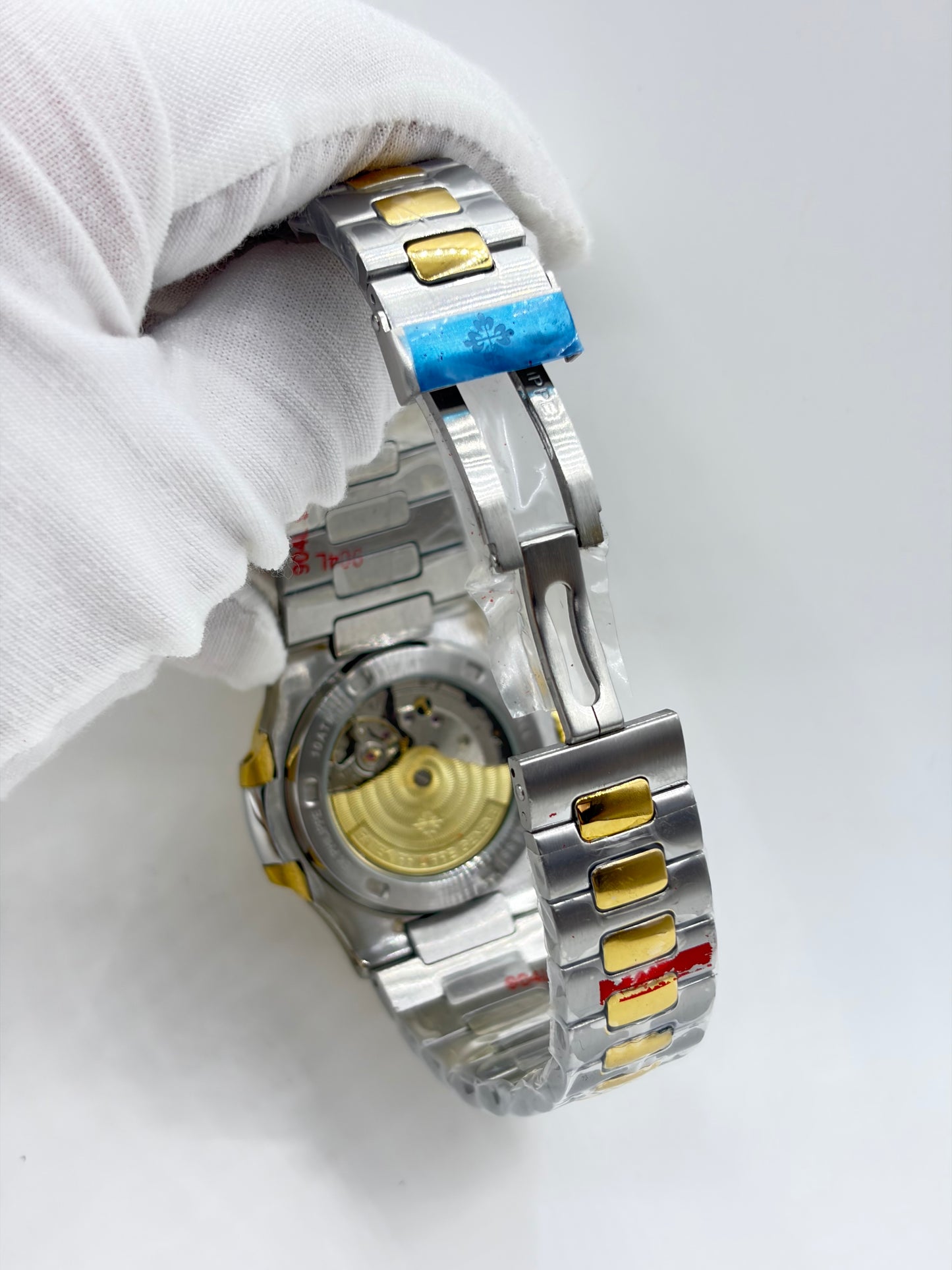 Patek Philippe Nautilus 4700/1-40 MM