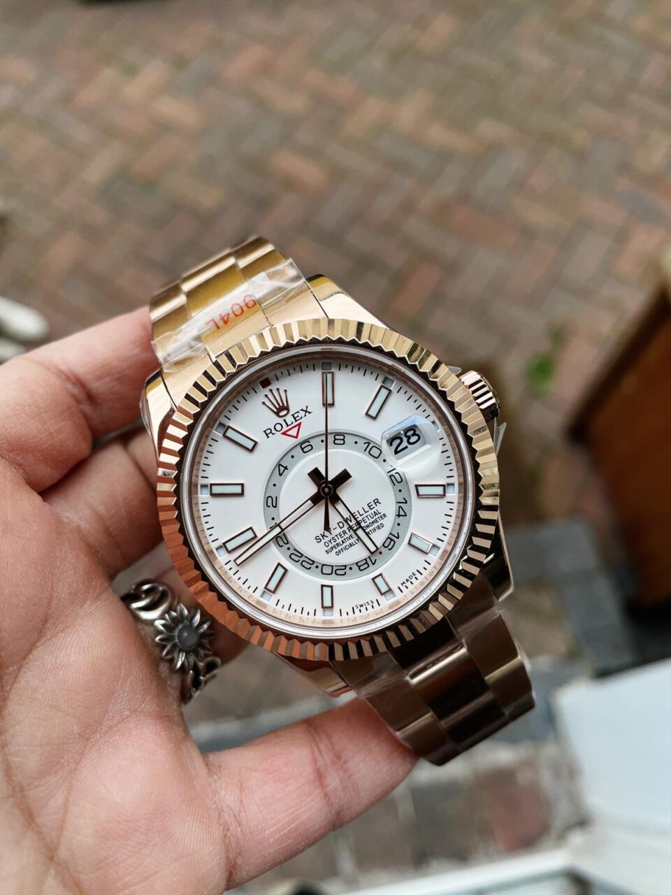 Noob FACTORY 1:1 Sky-Dweller 326934 SS Best Edition White Dial A23J