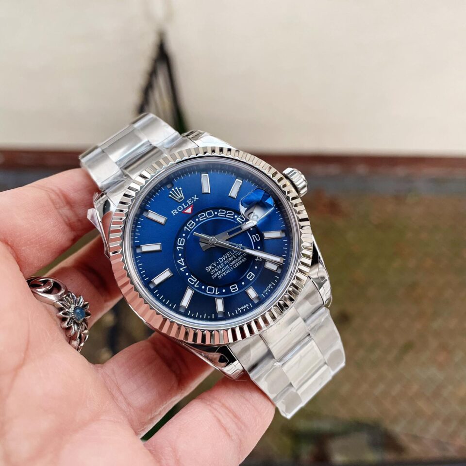 Noob FACTORY 1:1 Sky-Dweller 326934 SS Best Edition Blue Dial A23J