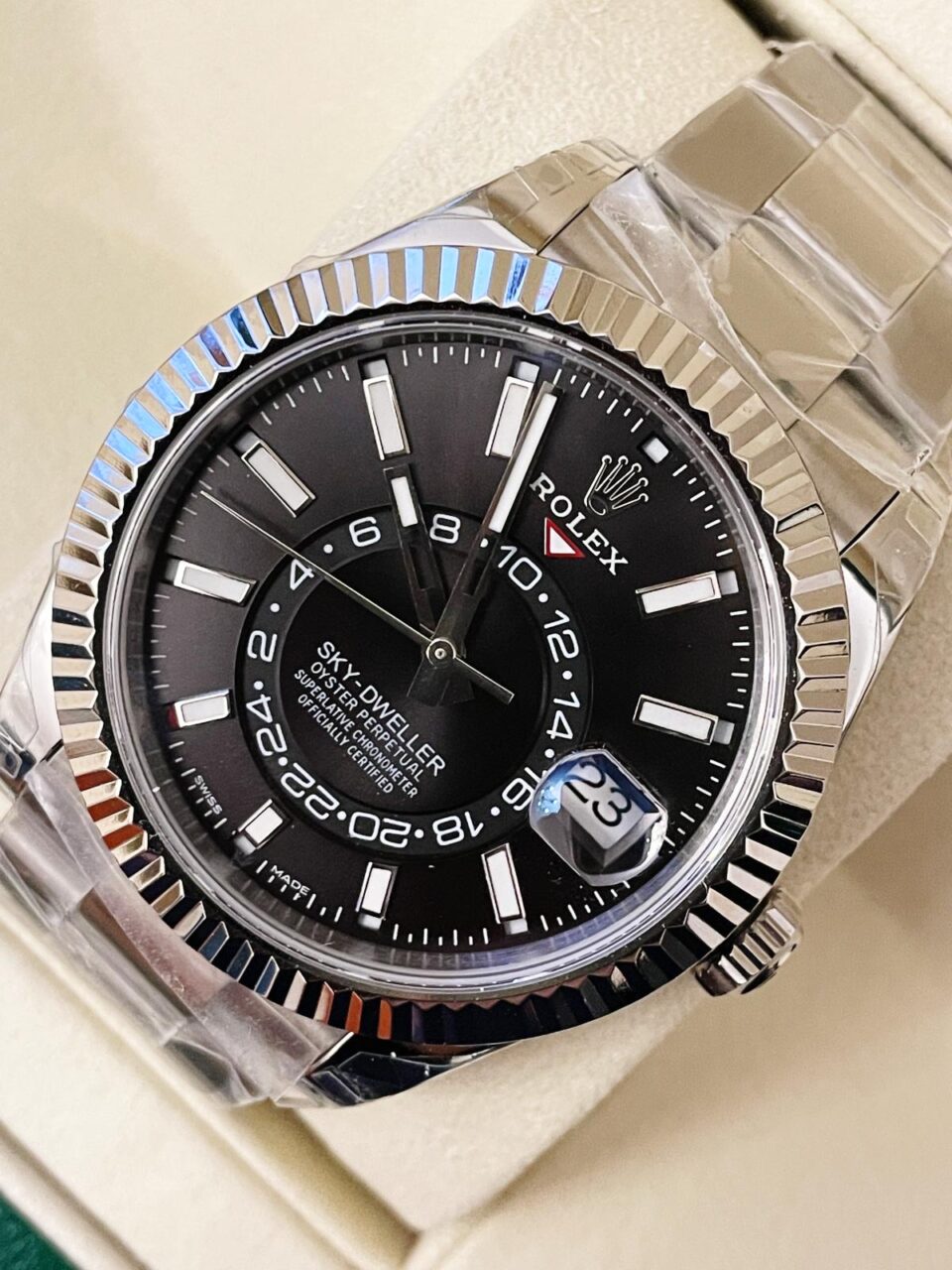 Noob FACTORY 1:1 Sky-Dweller 326934 SS Best Edition Black Dial A23J