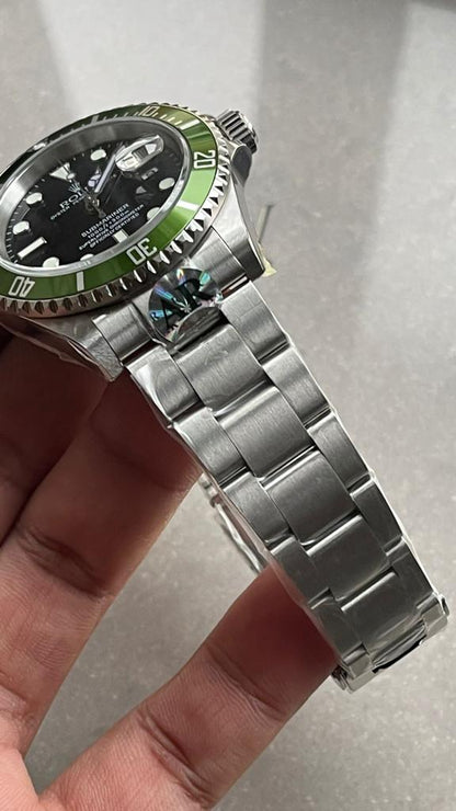 ARF FACTORY 1:1 Submariner 'Kermit' 16610LV 904L SS Black Dial SH3135
