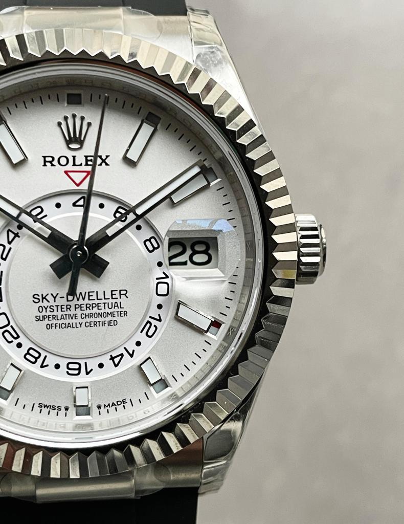 Noob FACTORY 1:1 Sky-Dweller 326934 904L SS Noob 1:1 Best Edition White Dial Asian 23J to 9001