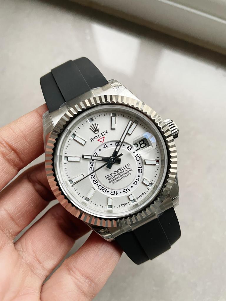 Noob FACTORY 1:1 Sky-Dweller 326934 904L SS Noob 1:1 Best Edition White Dial Asian 23J to 9001