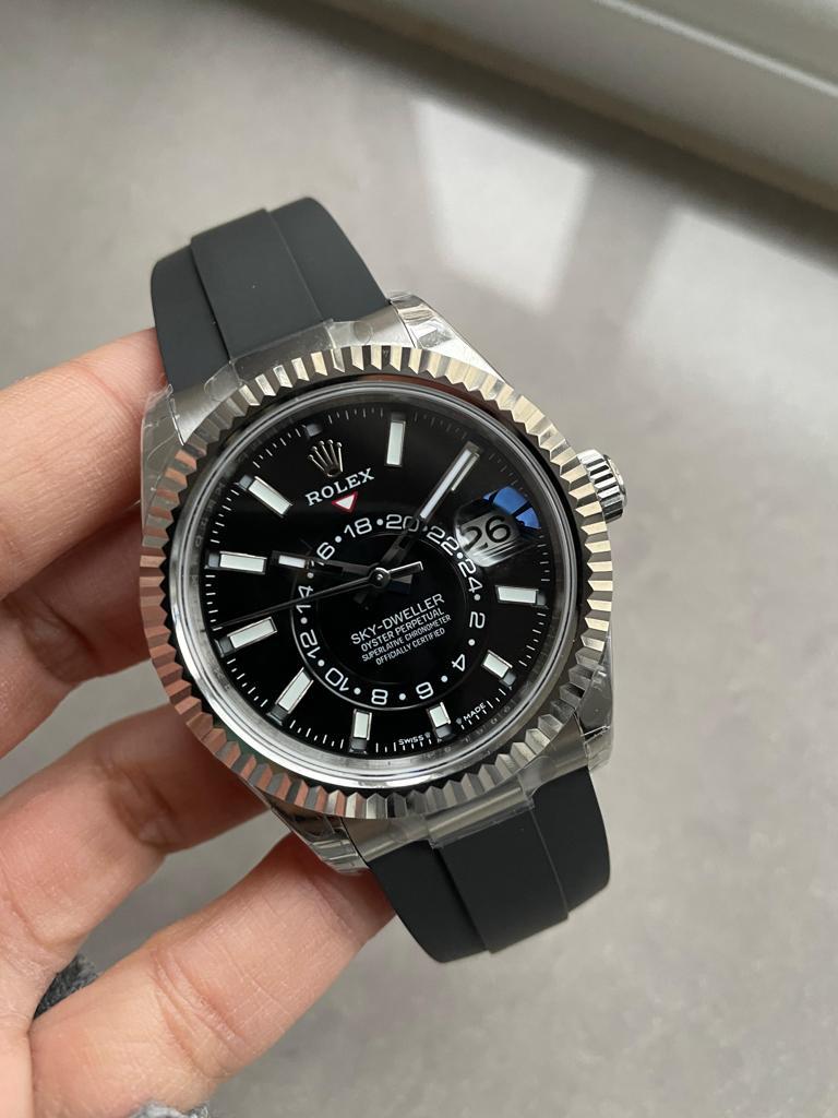 Noob FACTORY 1:1 Sky-Dweller 326934 904L SS Noob 1:1 Best Edition Black Dial Asian 23J to 9001