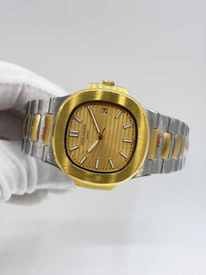 Patek Philippe Nautilus 4700/1-40 MM