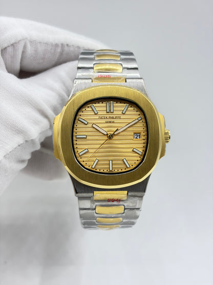 Patek Philippe Nautilus 4700/1-40 MM
