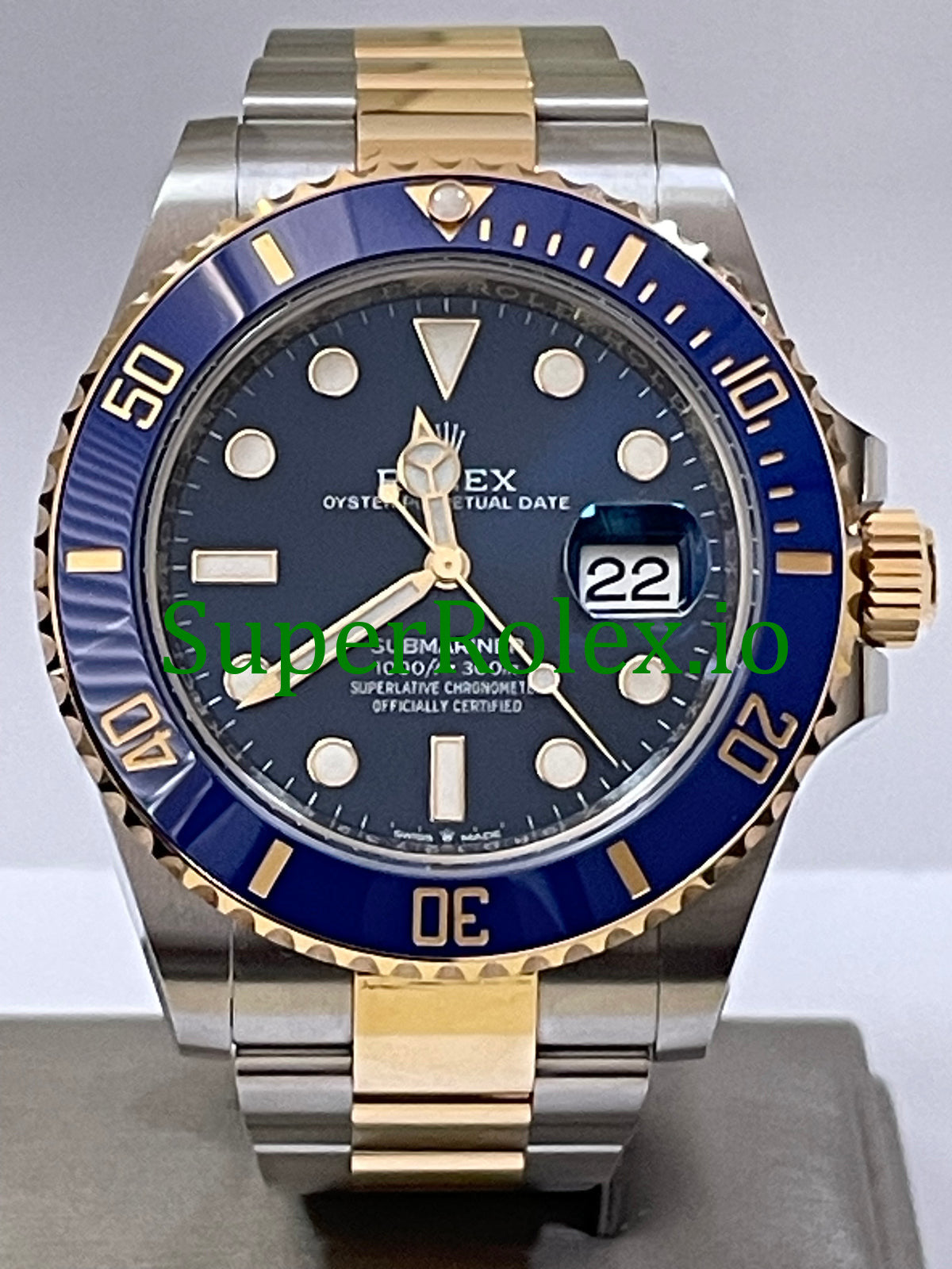 Submariner Date 41mm Steel and Yellow Gold 126613LB