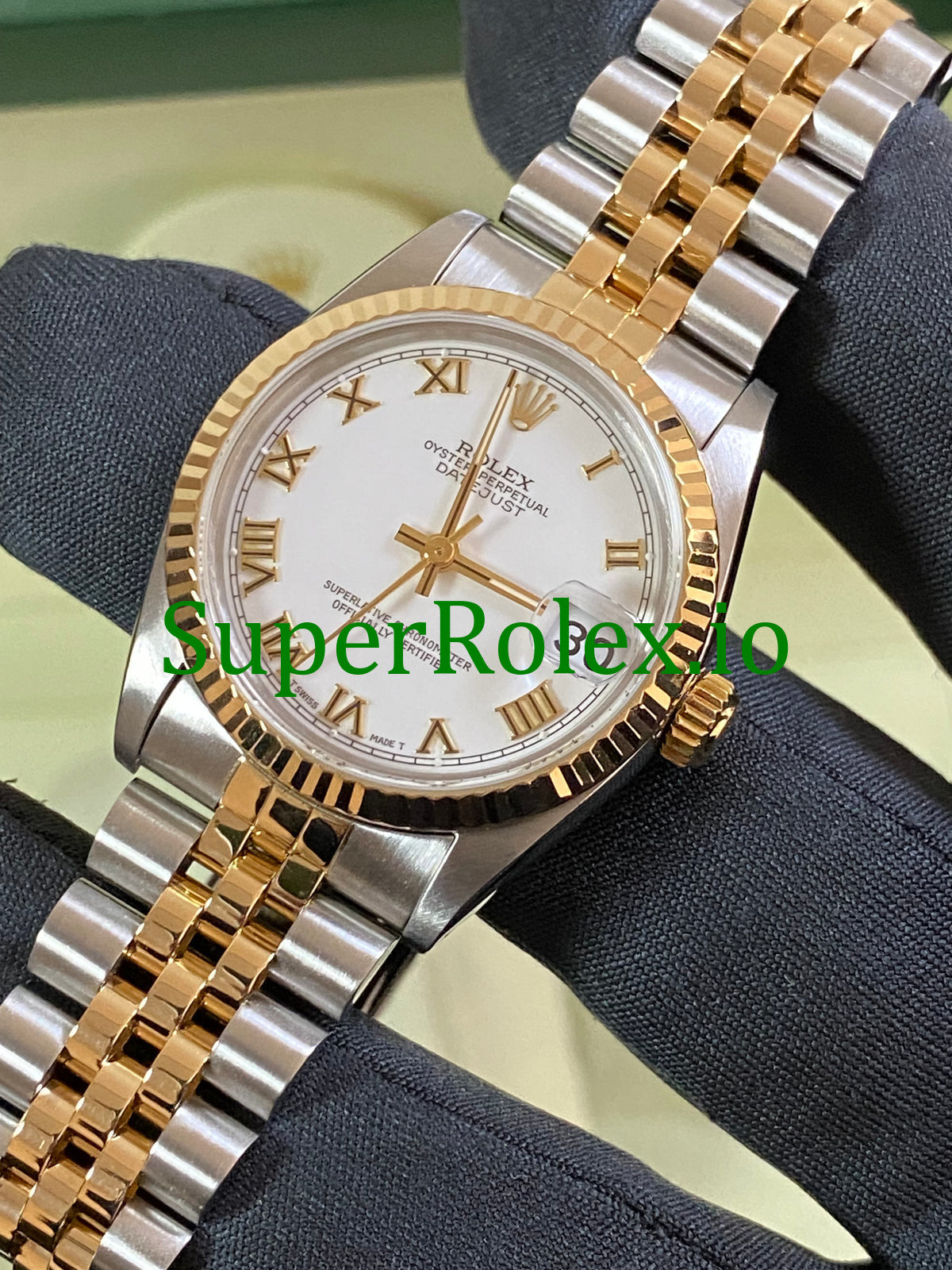 Datejust 31 Yellow Gold White Roman Dial Ref.68273