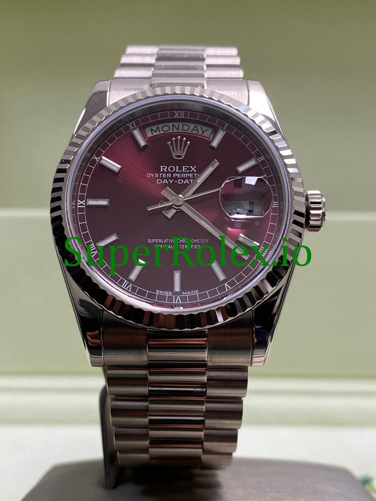 Day-Date 36MM White Gold Cherry Dial Ref.118239