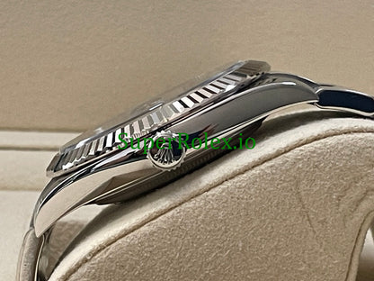 Datejust 41 Steel and White Gold Rolesor Black Diamond Dial Ref.126334