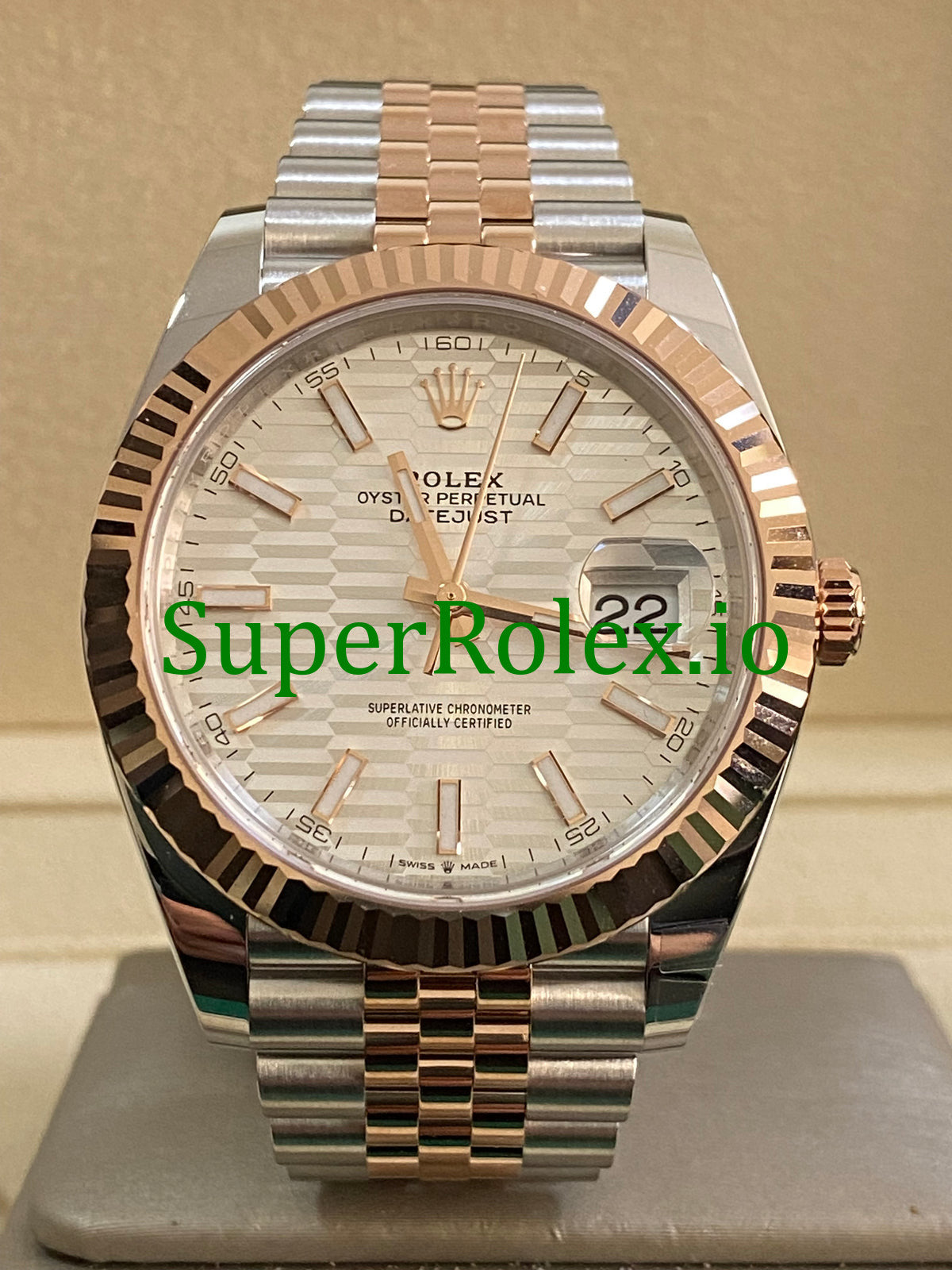 Datejust 41 Steel and Everose Gold Silver Fluted-Motif Dial Ref.126331