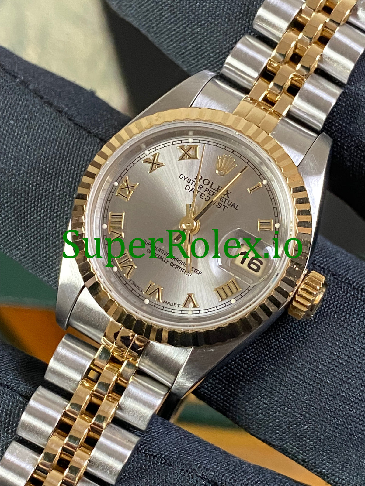 Lady-Datejust 26MM Two Tone Silver Roman Dial Ref.69173