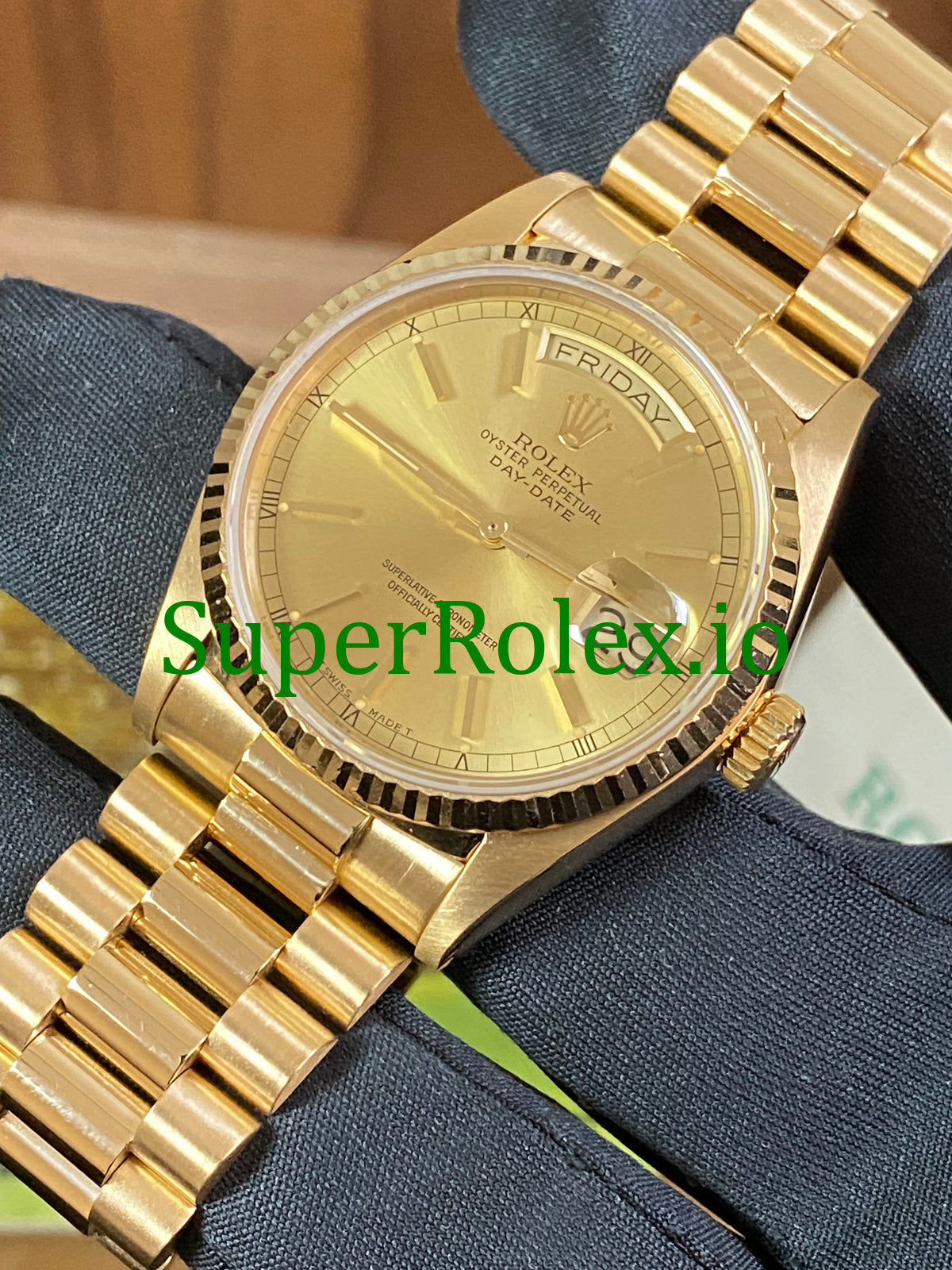 Day-Date 36MM Yellow Gold Champagne Index Dial Ref.18038