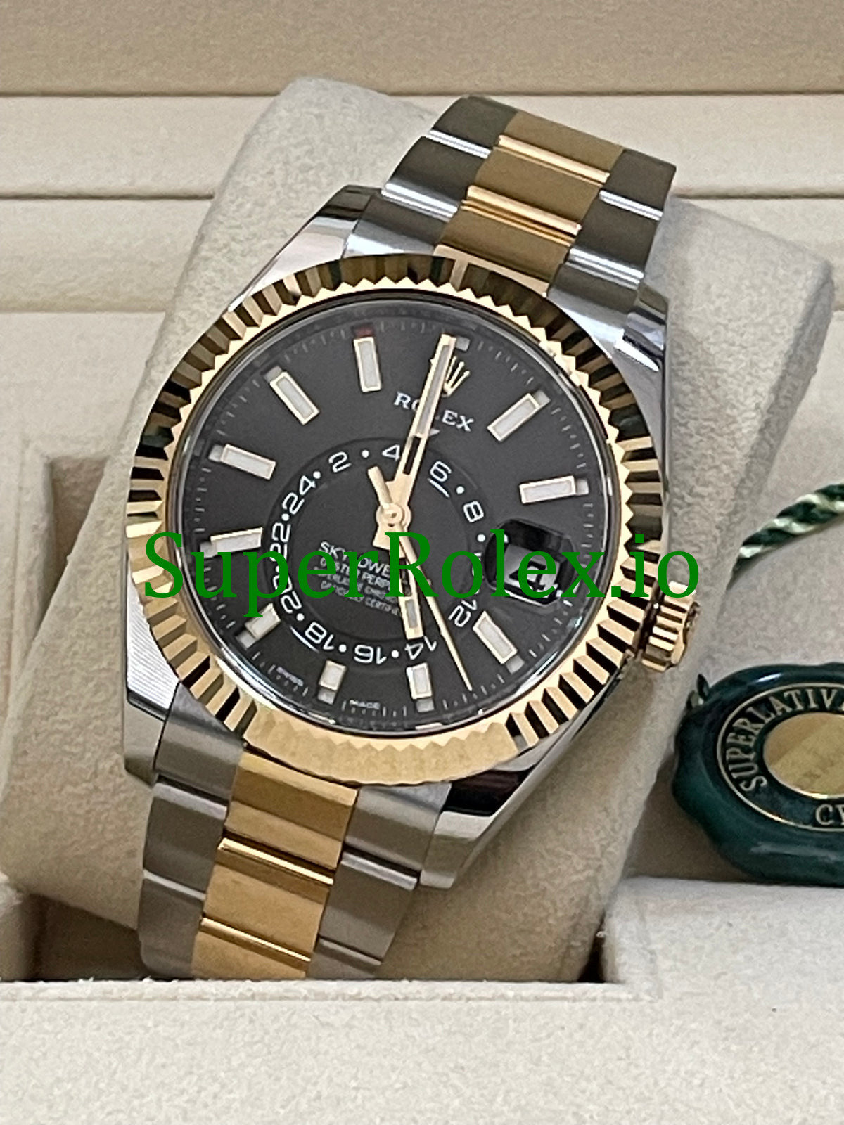 Sky-Dweller Yellow Rolesor Ref.326933- Black Index Dial