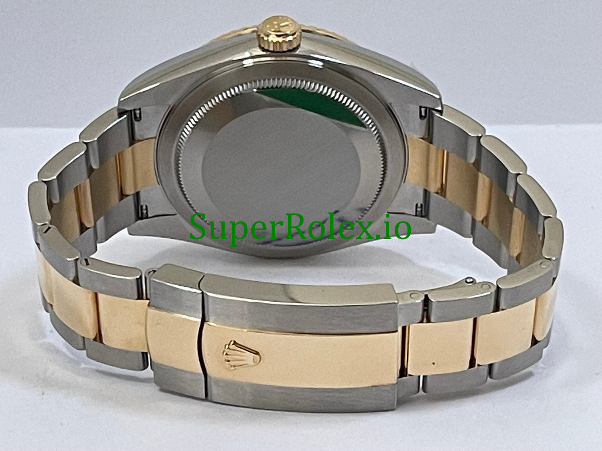Sky-Dweller Yellow Rolesor Ref.326933- Black Index Dial