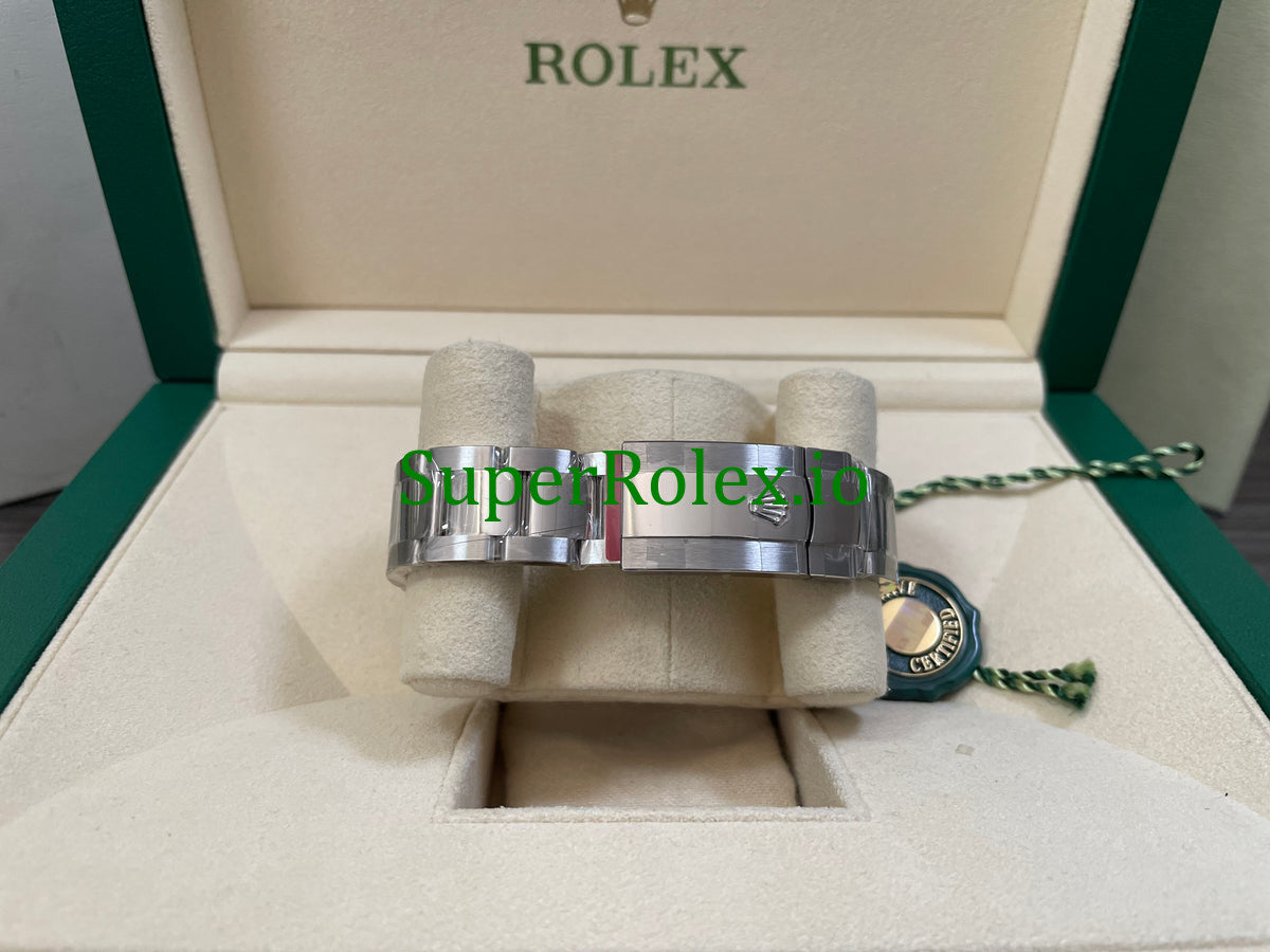 Milgauss 40MM Blue Dial Ref.116400GV - Green Crystal