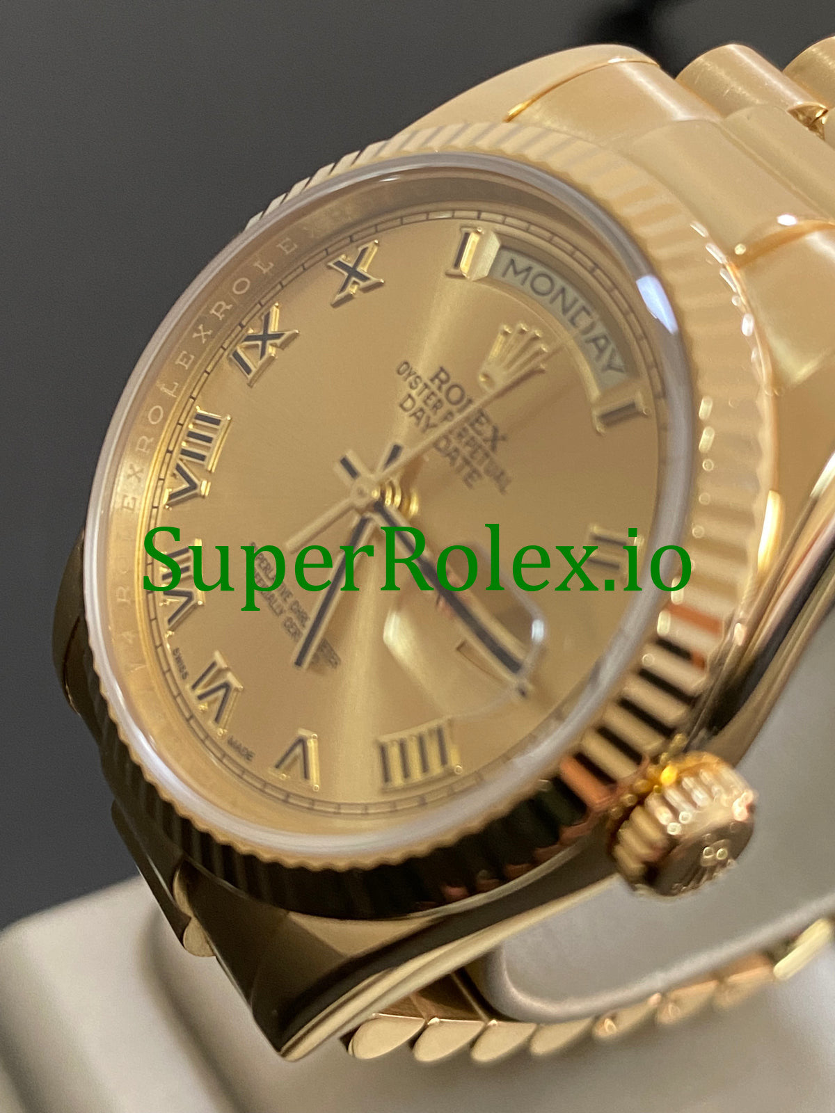 Day-Date 36MM Yellow Gold Champagne Roman Dial Ref.118238