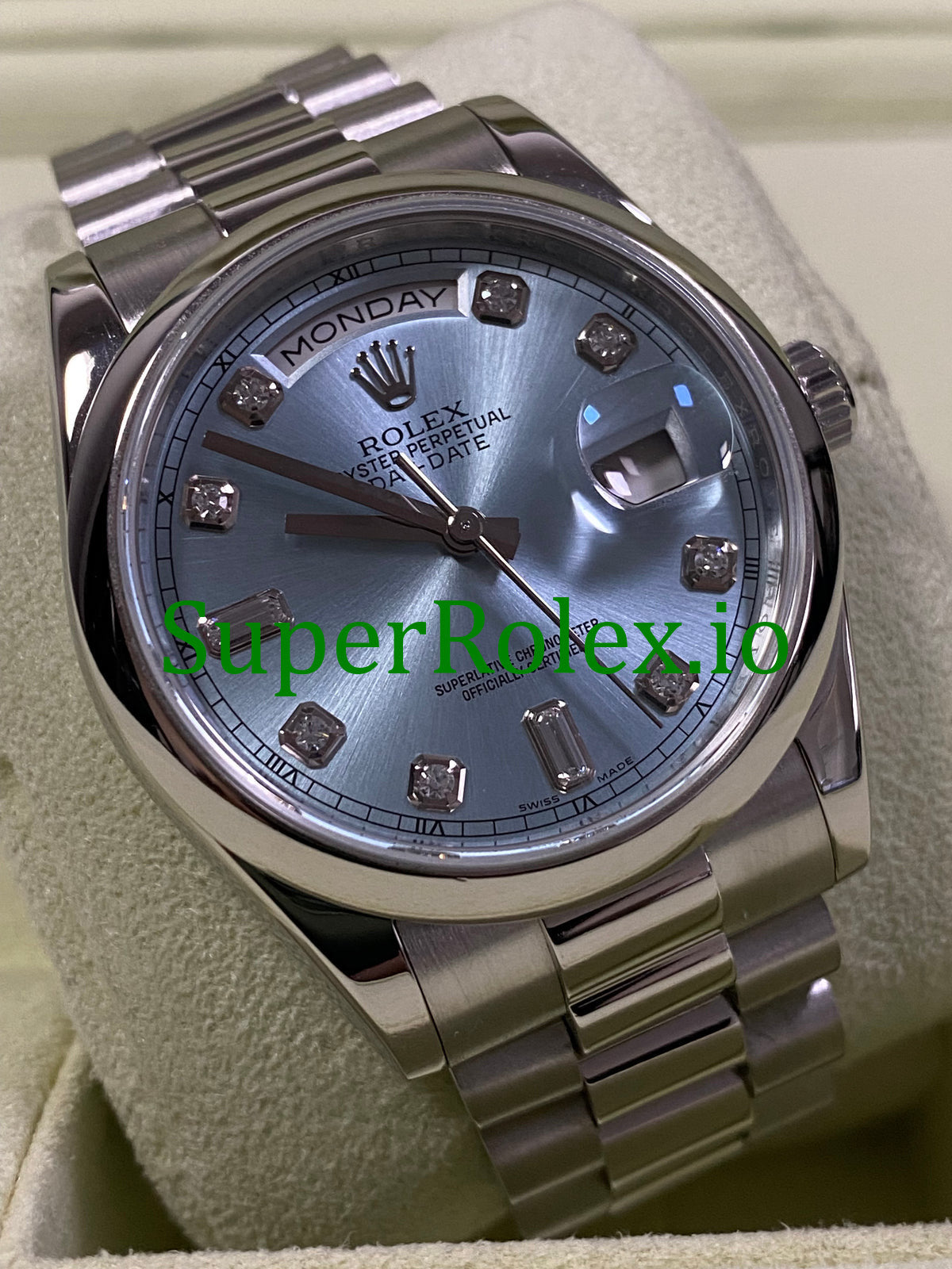 Platinum Day-Date 36MM Ice Blue Diamond Dial Ref.118206
