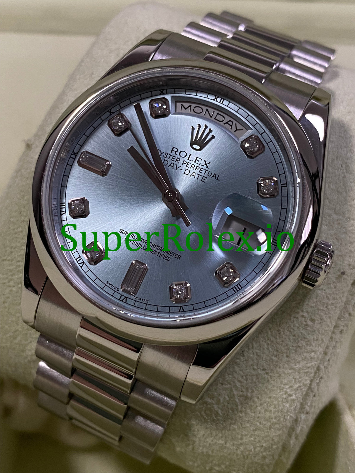 Platinum Day-Date 36MM Ice Blue Diamond Dial Ref.118206